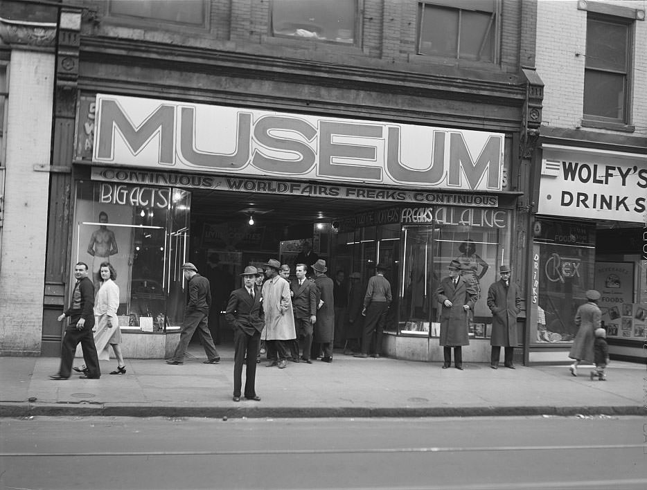 West Main Street, Norfolk, Virginia, 1941