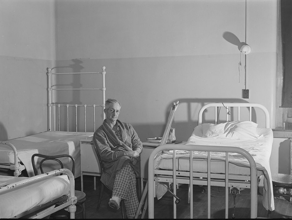 Defense worker from North Carolina who was hurt on the job. Saint Vincent's Hospital charity ward. Norfolk, Virginia, 1941