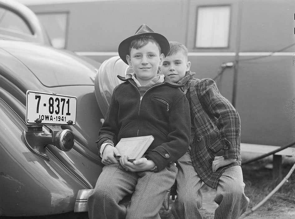 Sons of defense contruction workers living in trailer camp. Ocean View, outskirts of Norfolk, Virginia, 1941