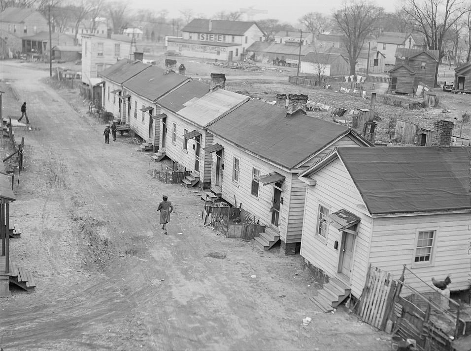 Housing in Norfolk, 1941