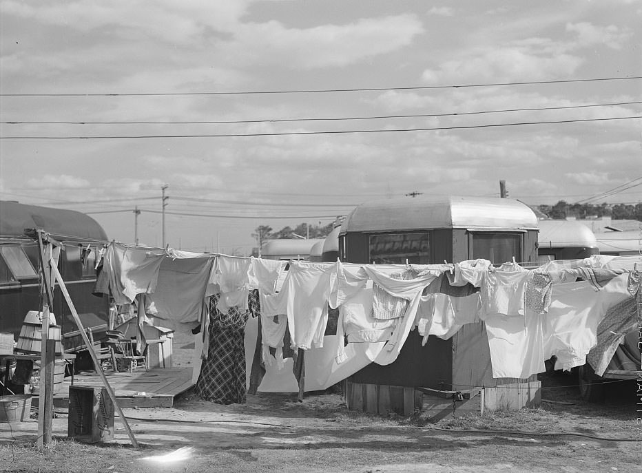 Trailer camp for construction workers. Ocean View, outskirts of Norfolk, Virginia, 1941