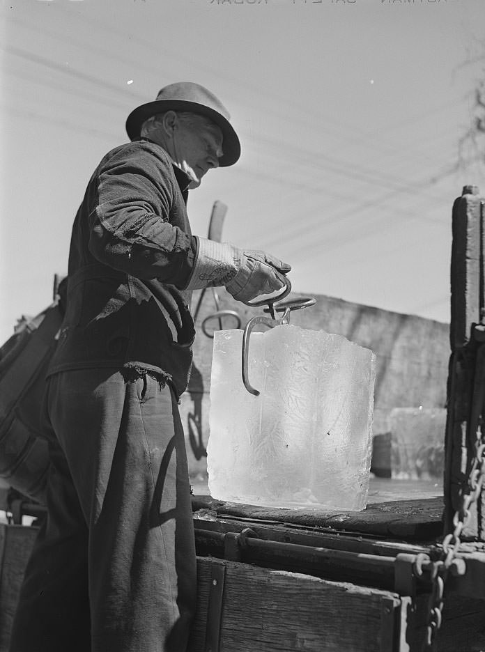 Iceman. Norfolk, Virginia, 1941