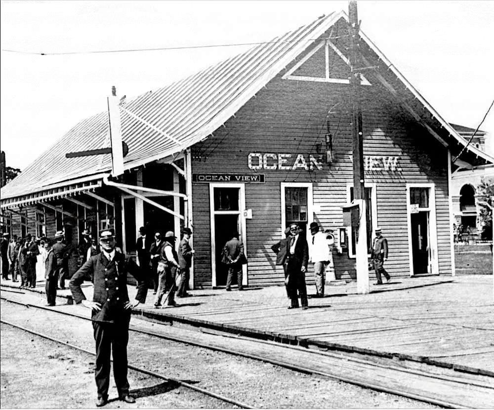 Ocean View Train Station, 1943