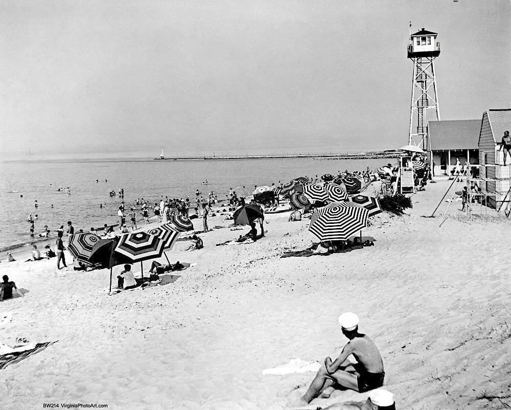 Navy YMCA Beach Club Ocean View, 1944