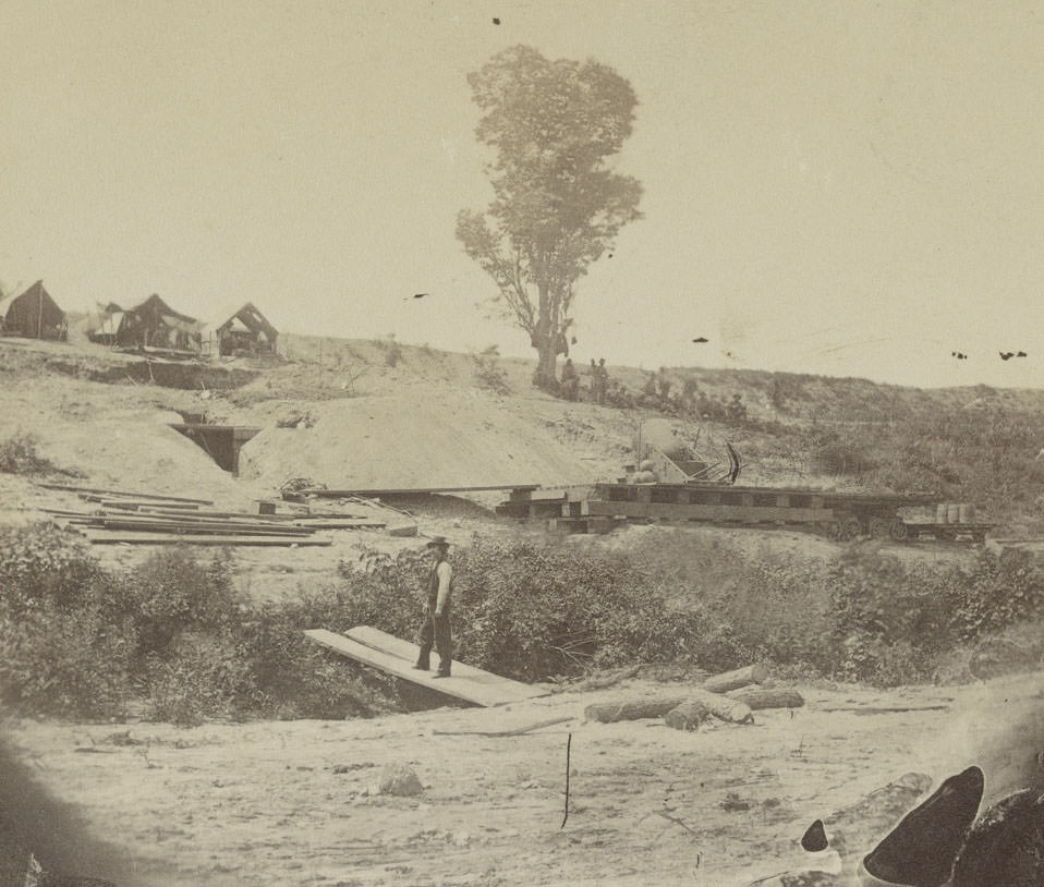 Rear view of the 13-inch Mortar "Dictator" in the works of Petersburg, Va. September 1, 1864