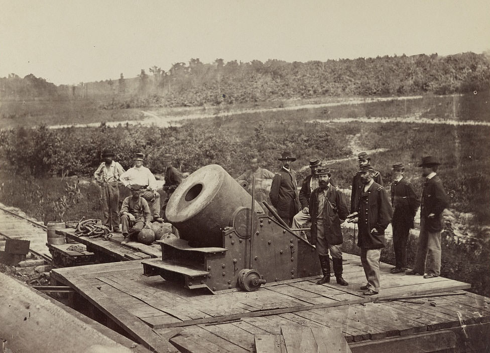 13 inch mortar "Dictator" in front of Petersburg, 1864