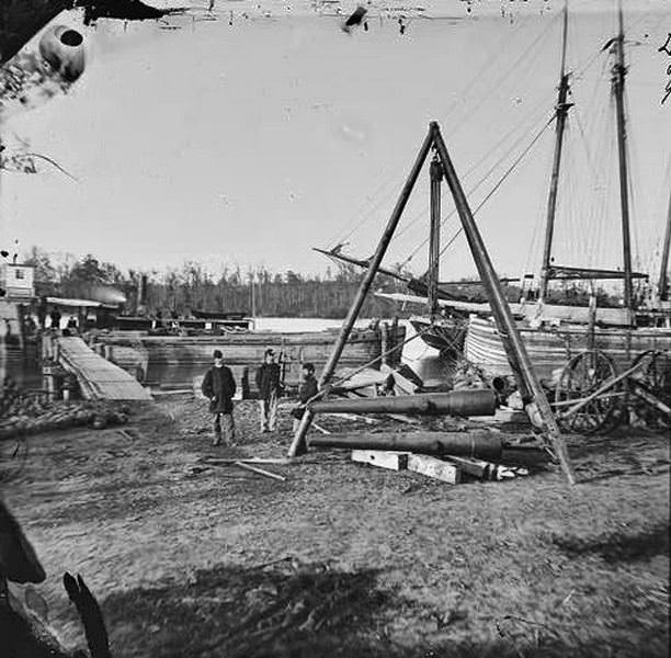 Broadway Landing, Va. Tripod artillery swing by the Appomattox, 1865.