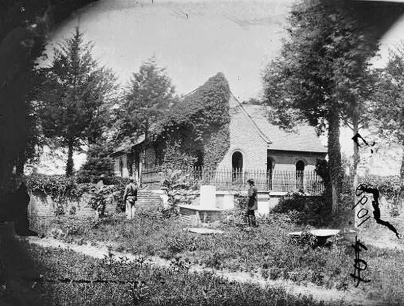 Blandford Church and graveyard, Petersburg, 1865