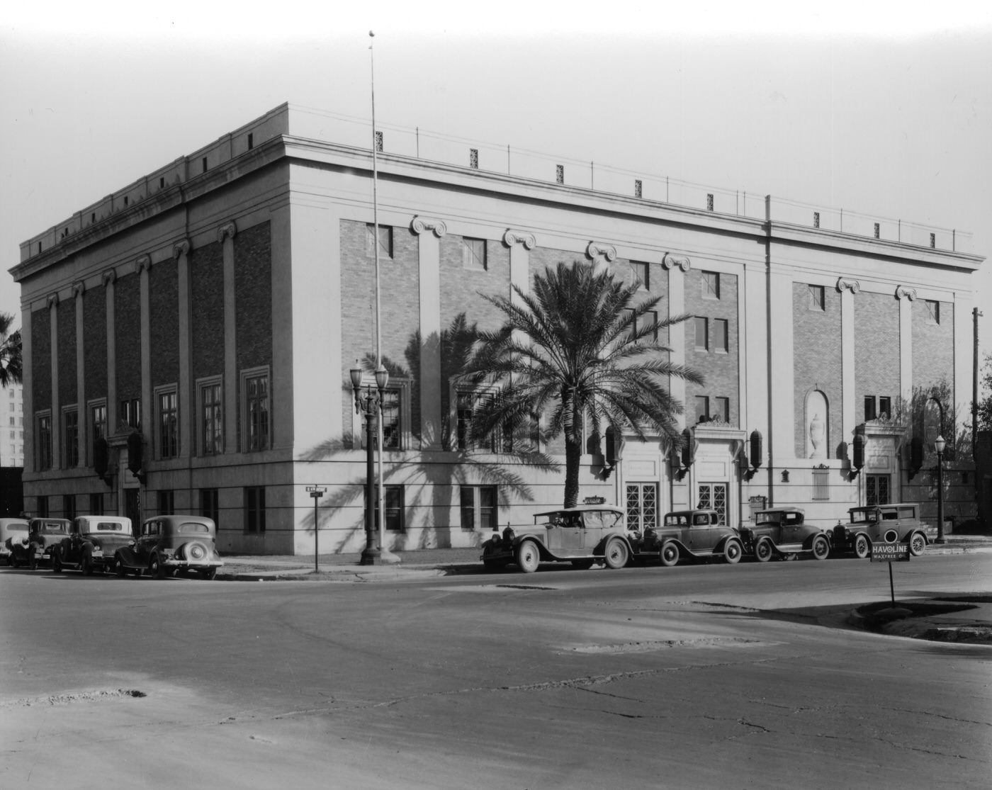 Masonic Temple Exterior, 1926