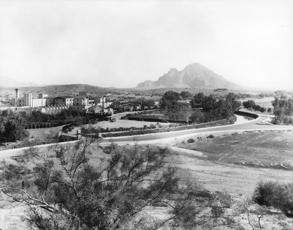 The decade saw completion of Phoenix's first resort, the Arizona Biltmore.