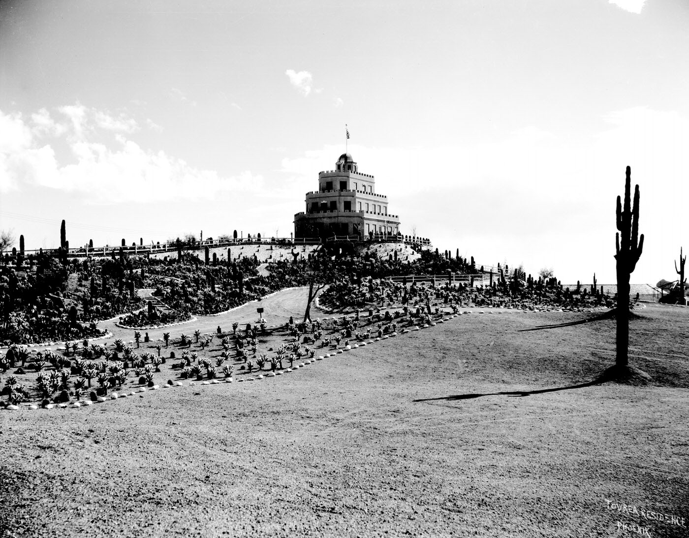 Tovrea Castle and Grounds, 1900s