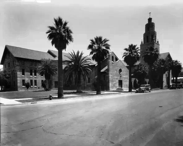 The First Presbyterian Church at Monroe and Fourth Avenue, now home to City of Grace Church, was built in 1927