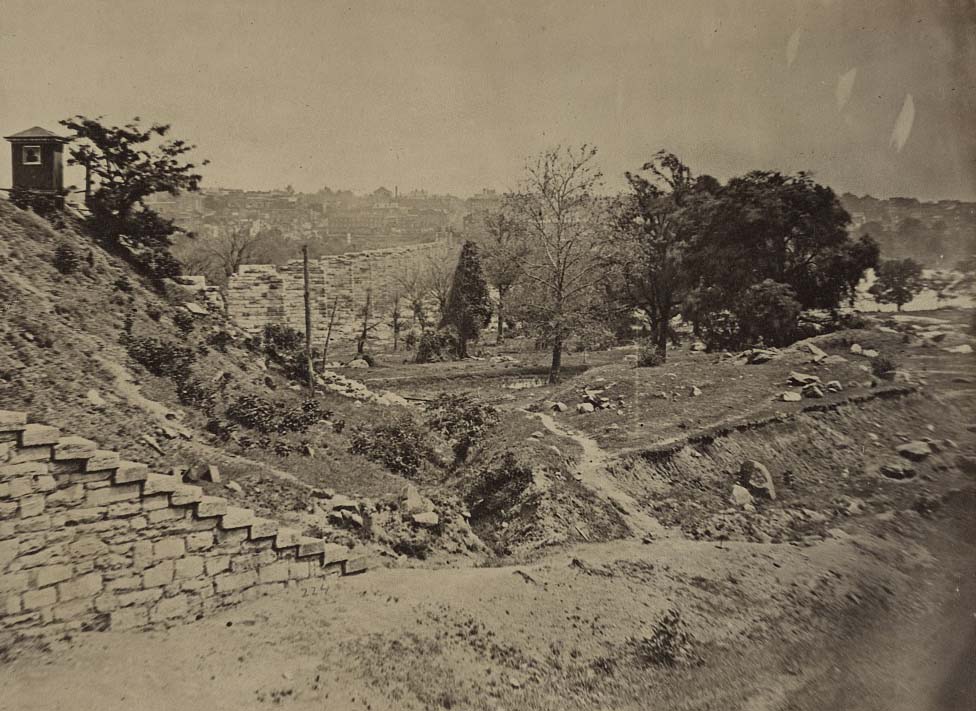Ruins of Richmond and Petersburg R.R. bridge, Richmond, 1864