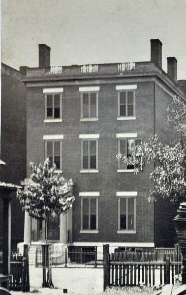 The three story home of General Robert E. Lee in Richmond, Virginia, 1865