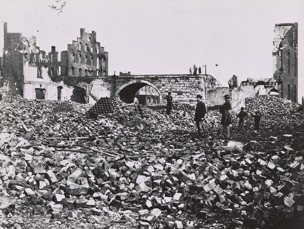 The ruins of Richmond, 1865