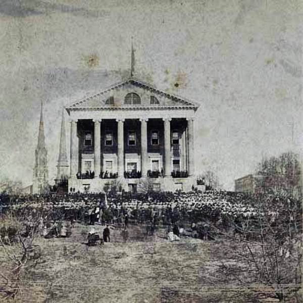 A crowd gathered for the Confederate Celebration at the Virginia State Capitol celebrating the victory at the first battle of Manassas, 1861