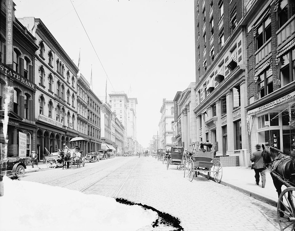 Main Street, east from 11th, Richmond, 1900s