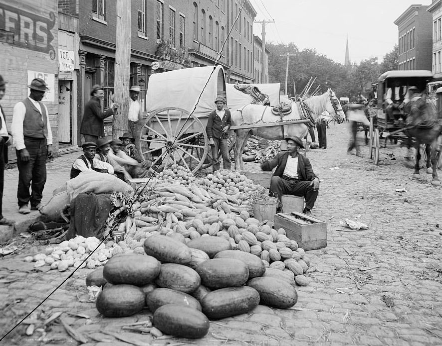 Sixth Street Market (typical vegetable men), Richmond, 1908