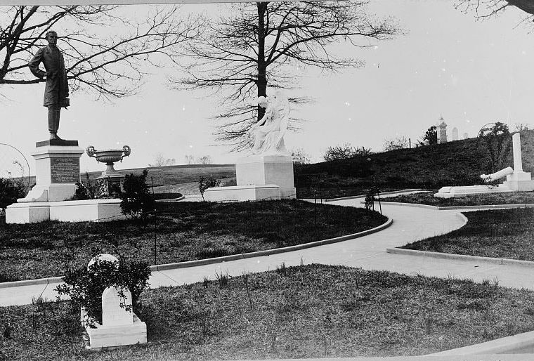 Jefferson Davis plot, Hollywood Cemetery, Richmond, 1904