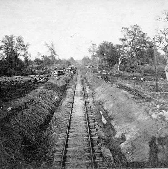 Tangent below Pino, 23 miles from Sacramento, 1860s