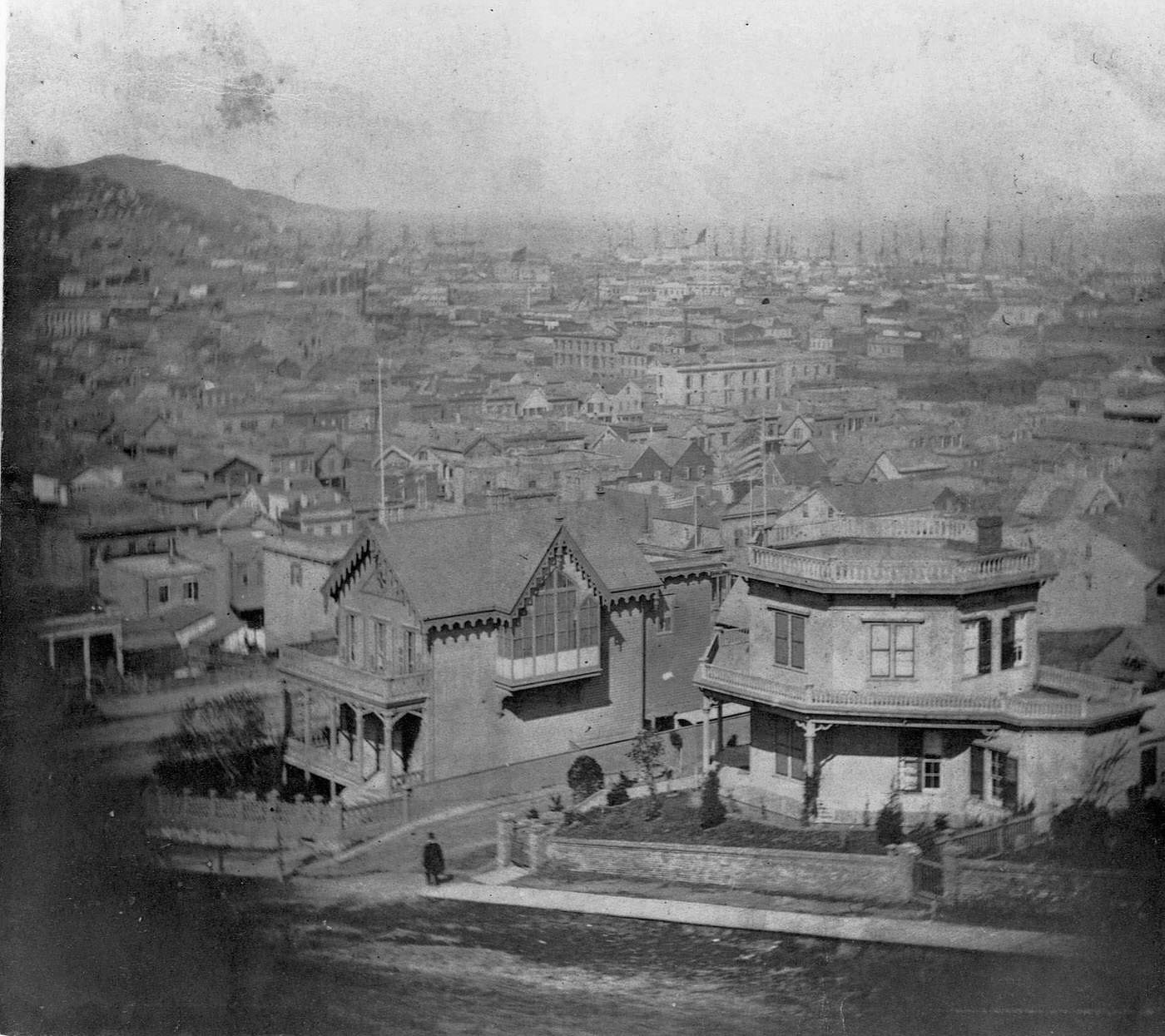 Victorian Houses on San Francisco's Rincon Hill Have View of City Below, 1850s