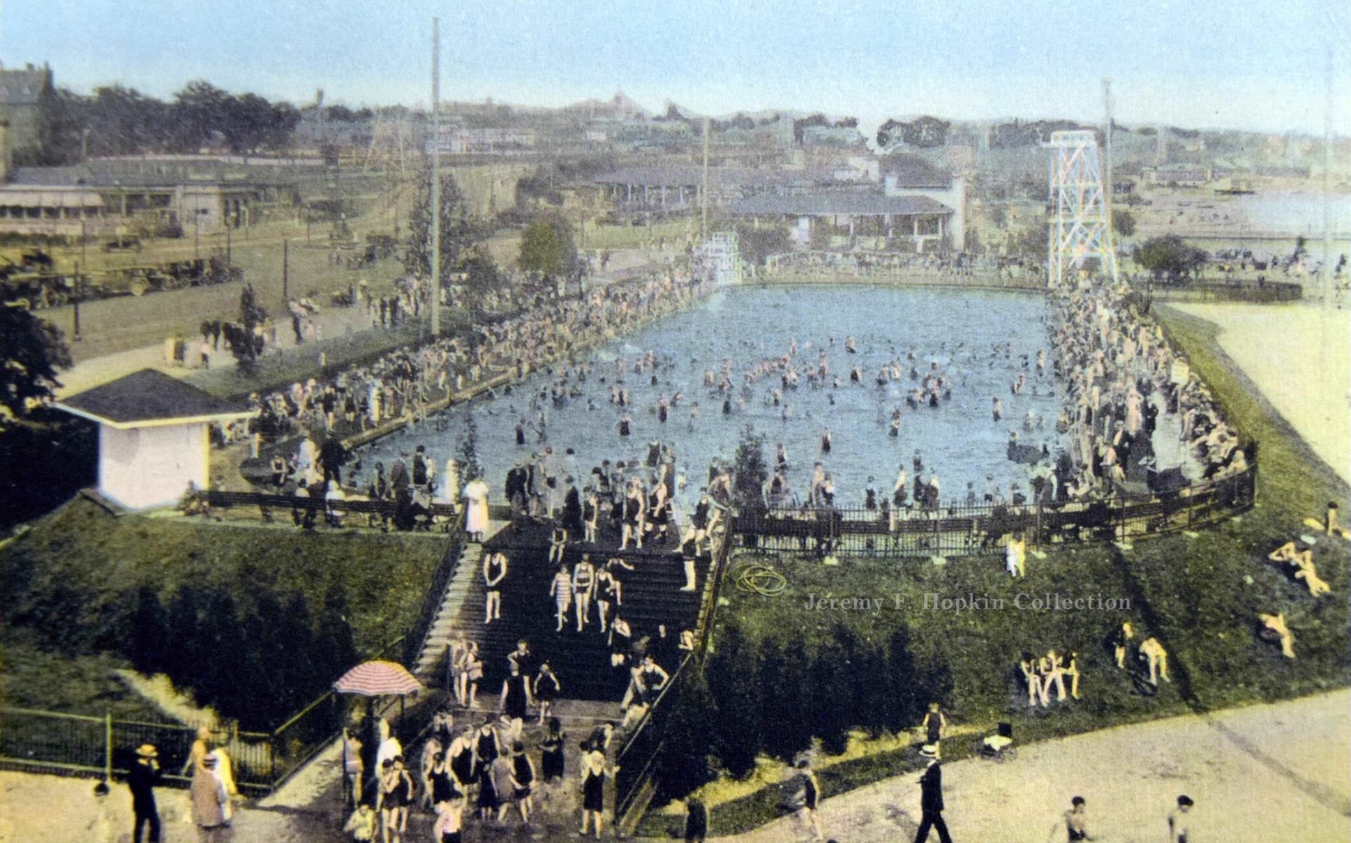 Sunnyside Pool postcard, from 'Recollections and Toronto Canada', 1930