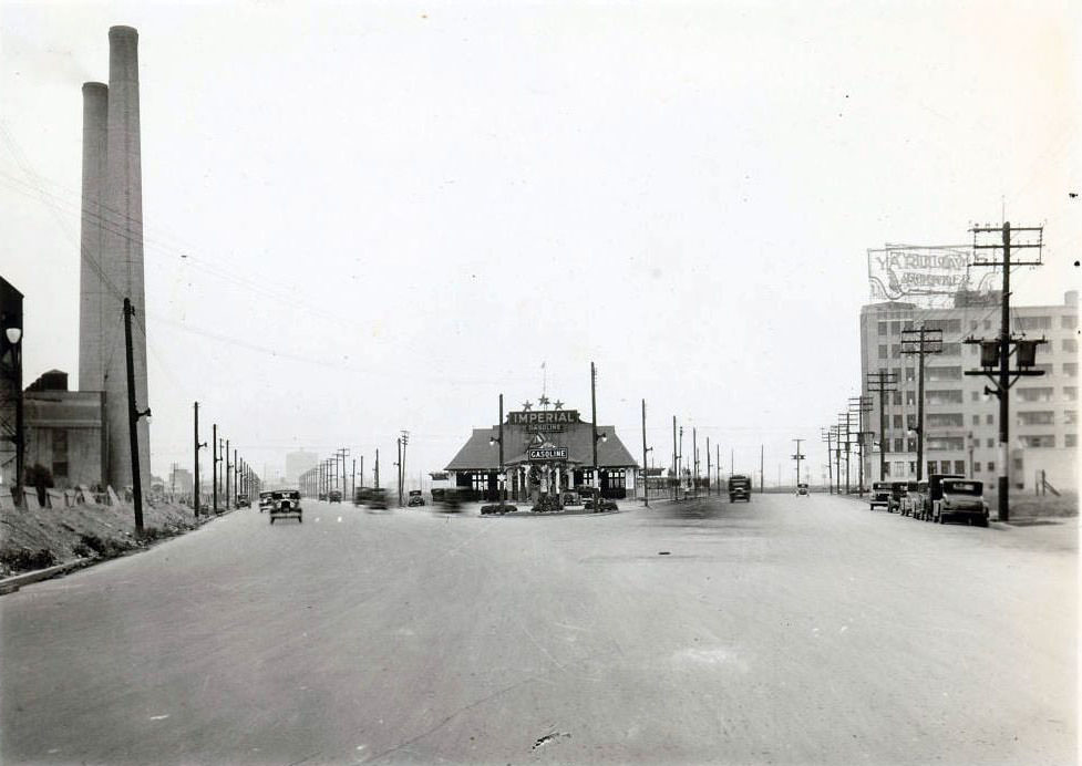 Looking east. Building on the right is at York & Harbor, 1930