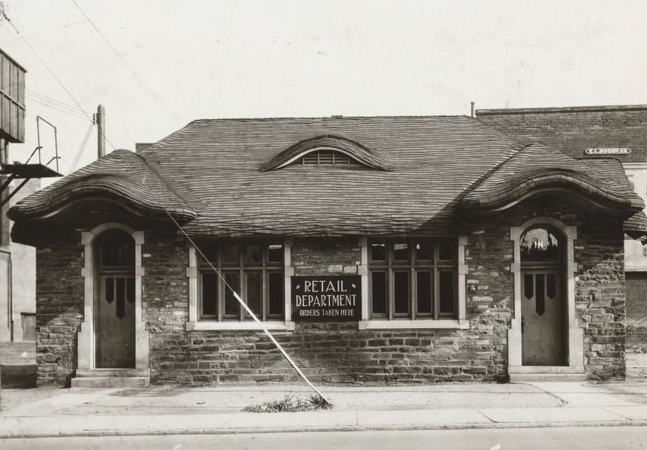 Kormann's Beverages Limited manufacture's complex, Sherbourne Street, east side, south of Queen Street East, 1931