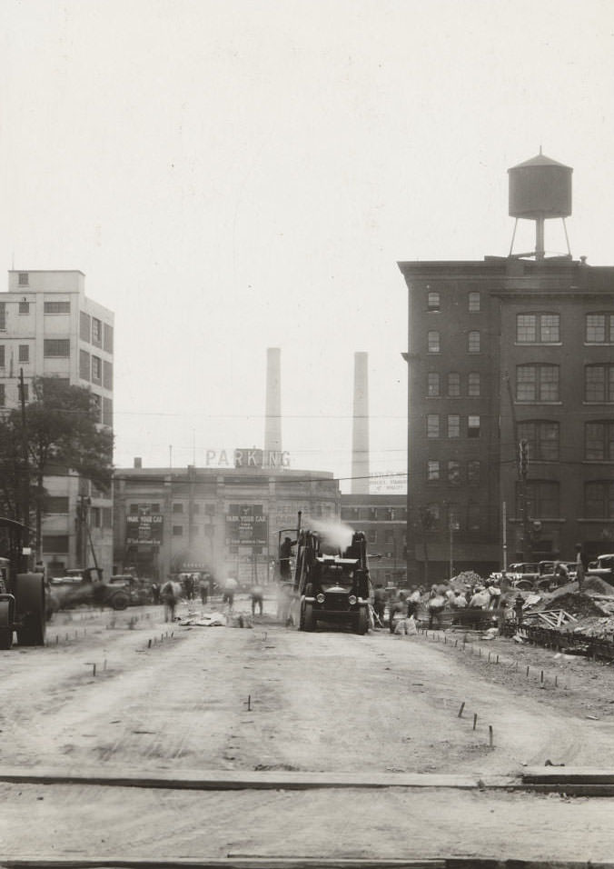 University Avenue from south of Queen Street West looking north, 1931