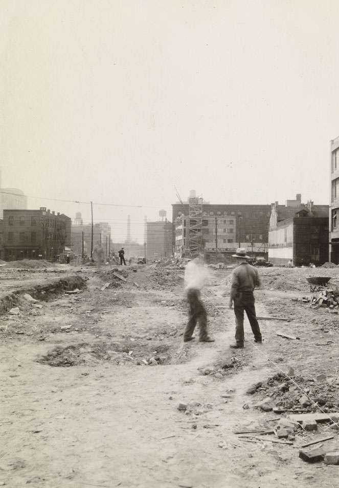 University Avenue from south of Queen Street West looking south, 1931