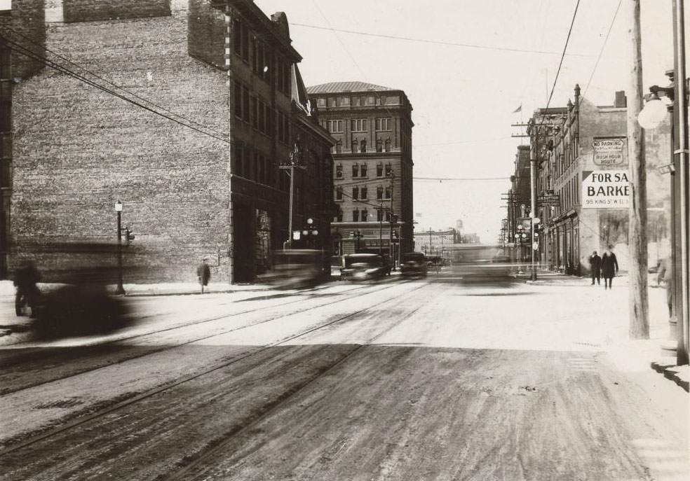 University & King looking west, 1932