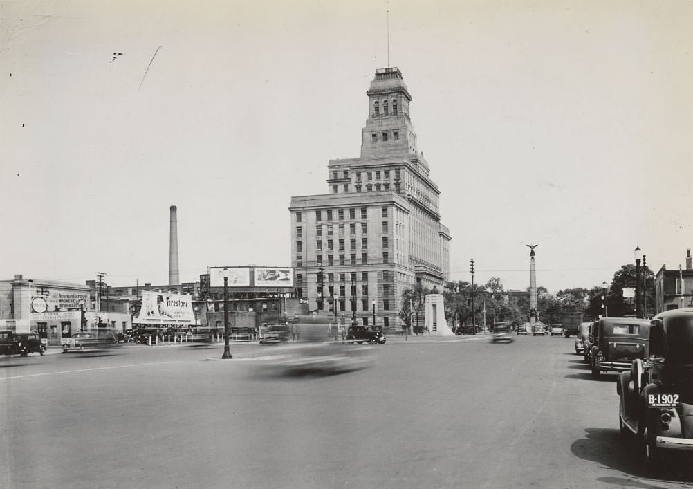 University & Richmond looking north, 1935