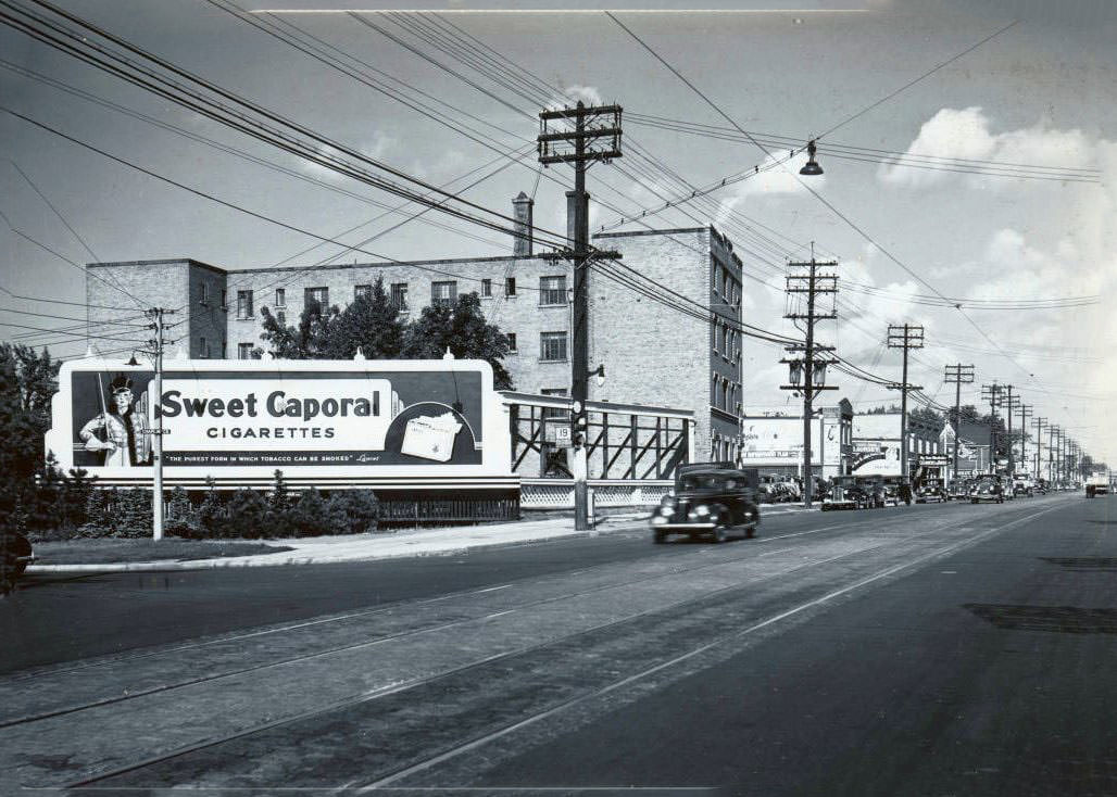 Chaplin & Yonge looking Northwest, 1937