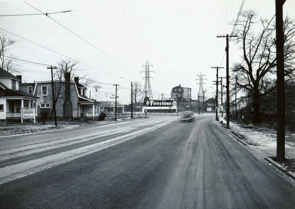 Lakeshore near Humber loop, looking eastward, 1937