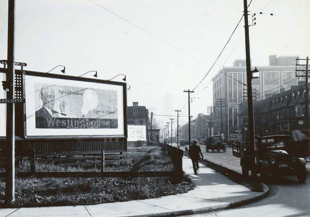 King & Charlotte looking east, 1938