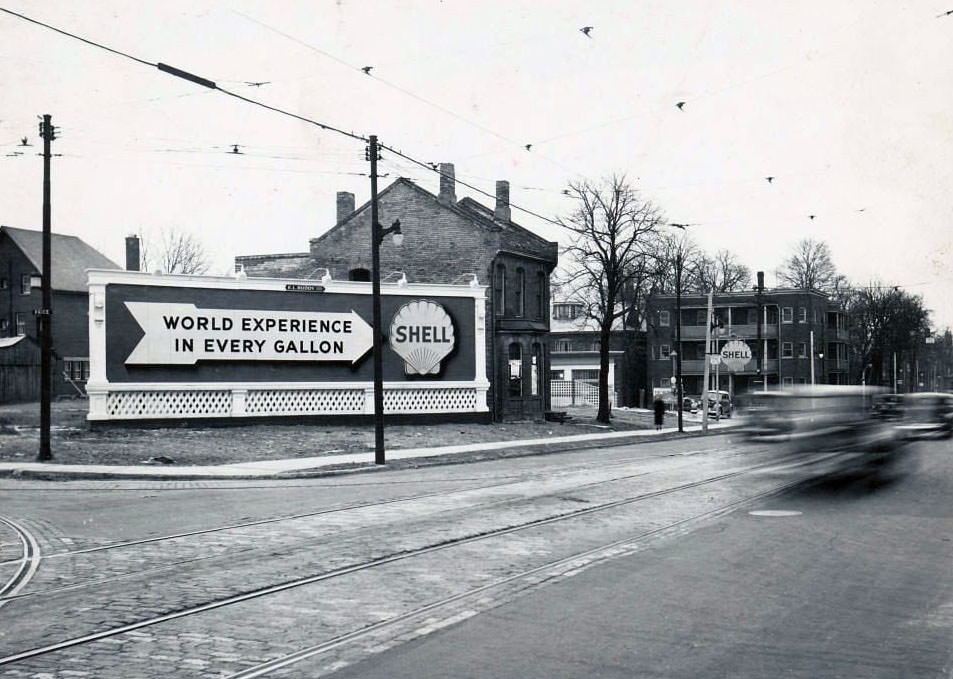 Yonge Street & Price Street looking south-east. Shell gas station is still there. The apartment at Rowanwood has lost its balconies. transit tracks veer off to the left probably a loop, 1938