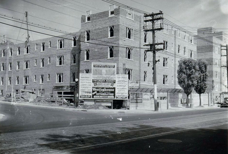 Chatsworth Manors Apartments under construction, Yonge Street & Chatsworth Drive looking northwest, 1938