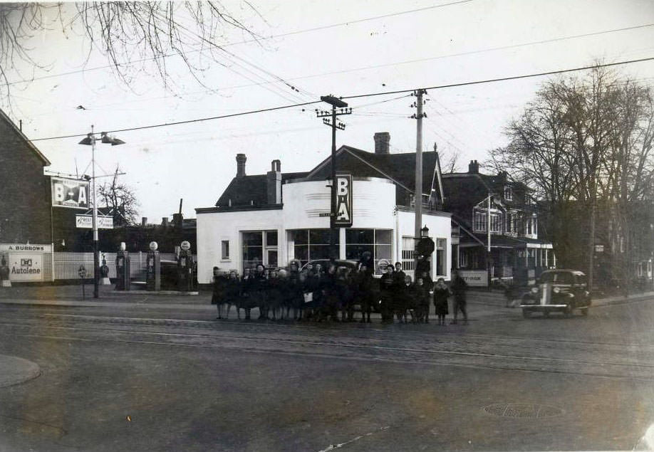 British-American Service Station - College Street, 1938