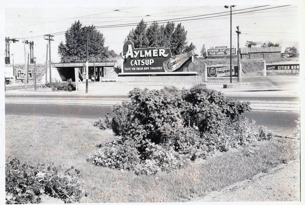 Aylmer Catsup - Lake Shore Road, 1937