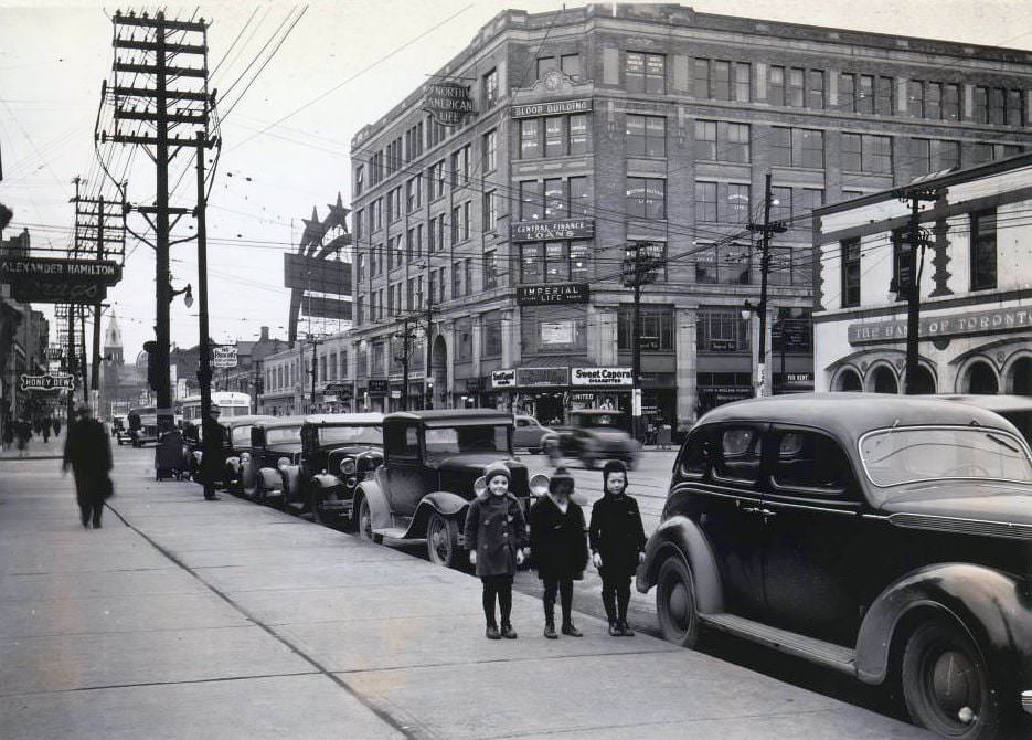Bay Street at Bloor Street West, south-east corner, 1937