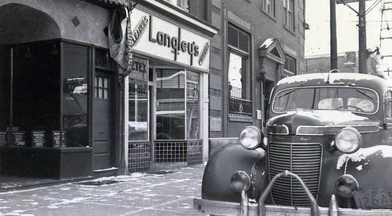 Bloor Street West, east of Dovercourt Road, 1939