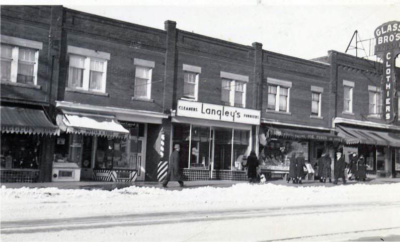 1990 Danforth Avenue, 1939