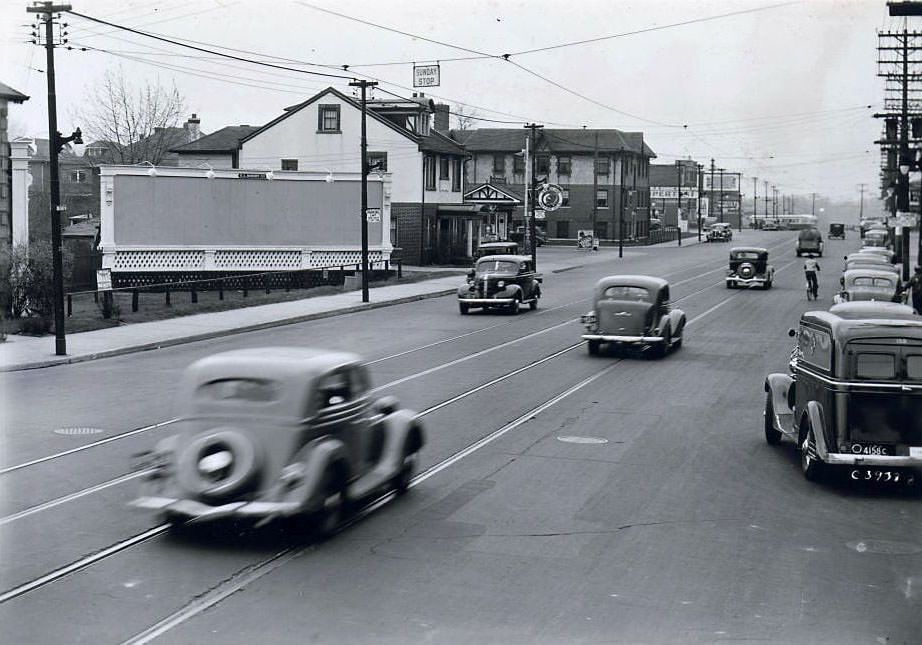 Bloor Street West, south side, west of Windermere Avenue looking southwest, 1939