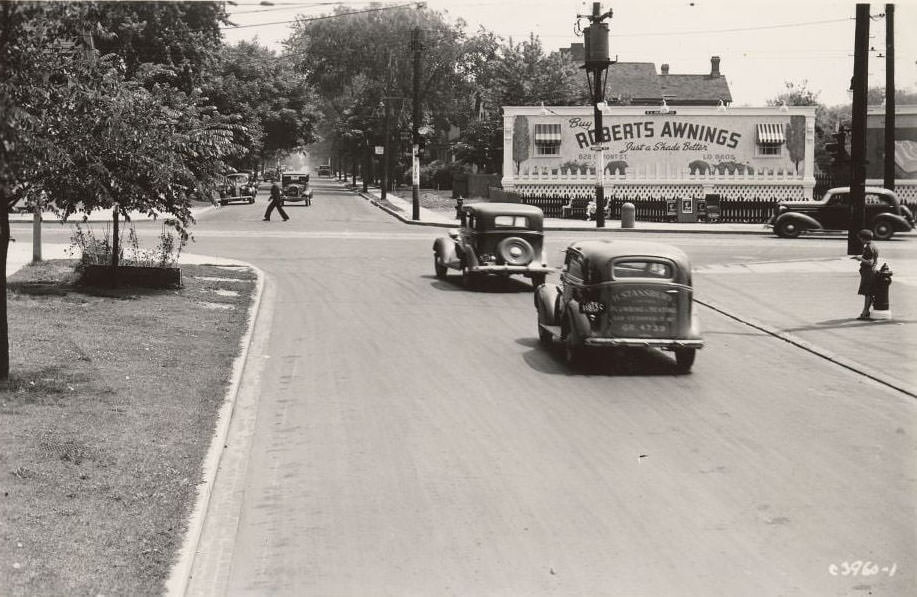 Chaplin Cres. looking east towards Yonge & Davisville, 1939