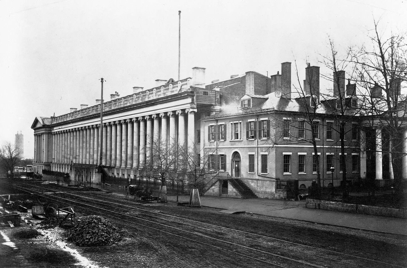 The U.S. Tresury, State Department and the unfinished Washington Monument, 1860.