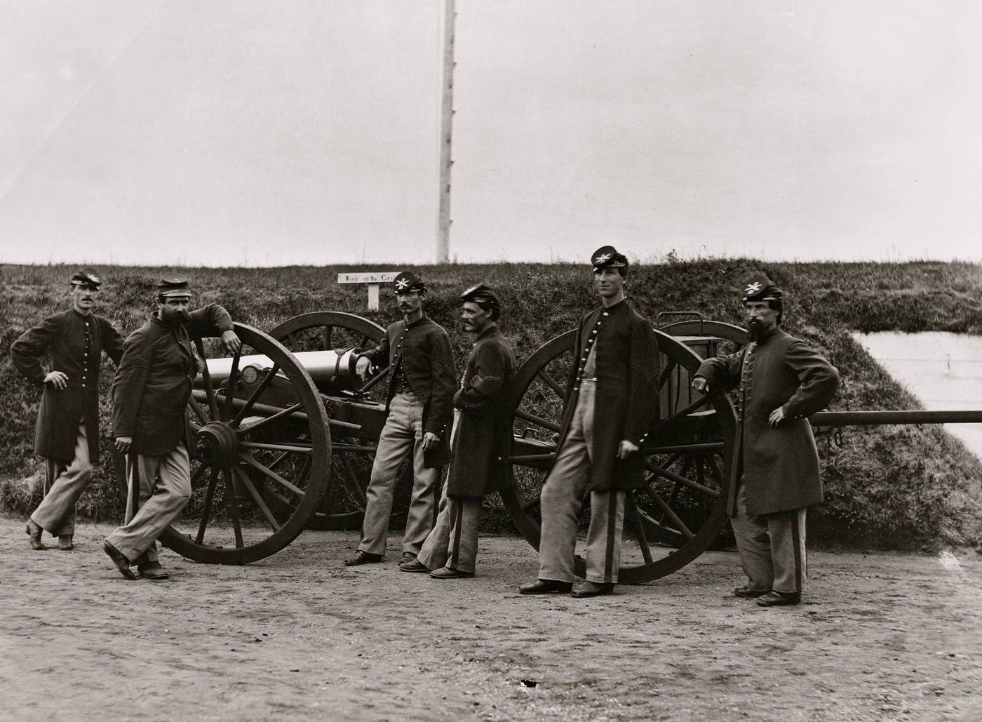 Sergeants of the 3rd Massachusetts Heavy Artillery, with gun and caisson at Fort Totten, Washington, D.C., 1865
