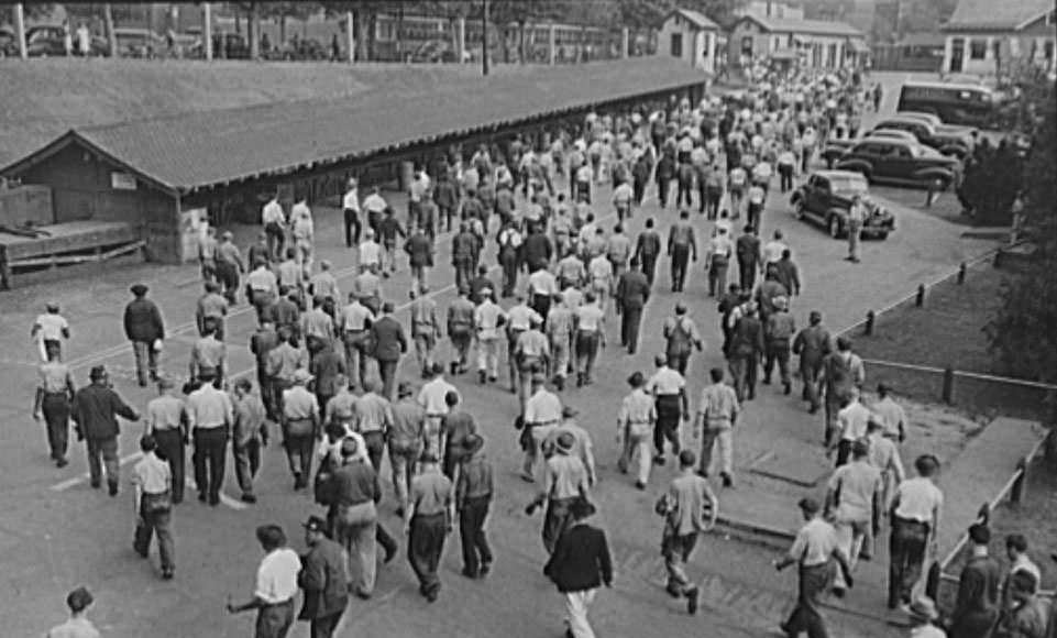 Newport News shipbuilding 1940s