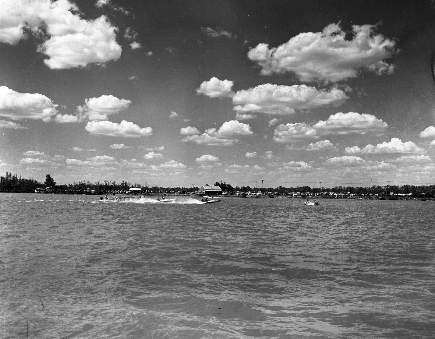 Mini Speedboat Races, 1955