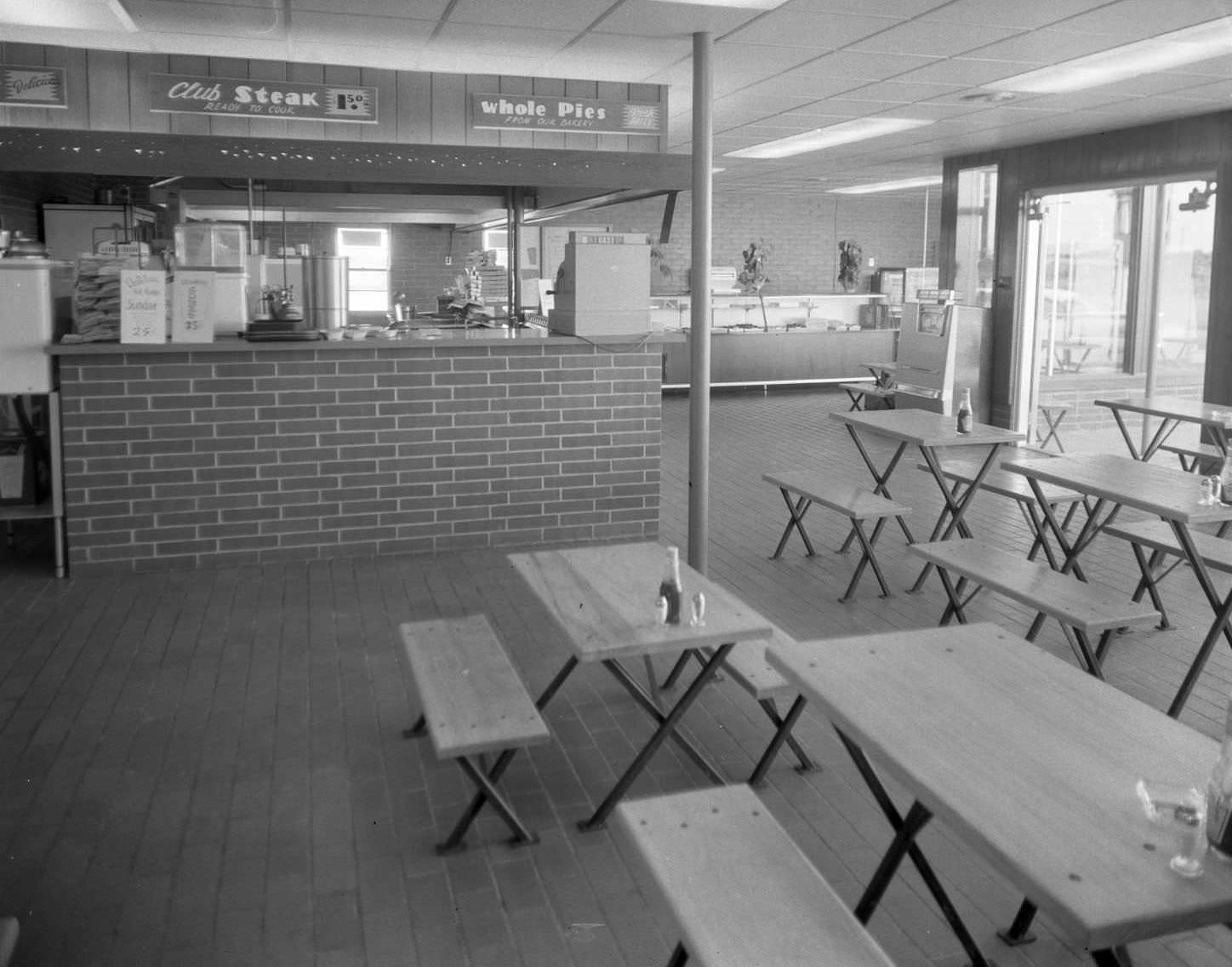 Mack Eplen's Drivateria, a small restaurant located on N. 1st in Abilene, 1956