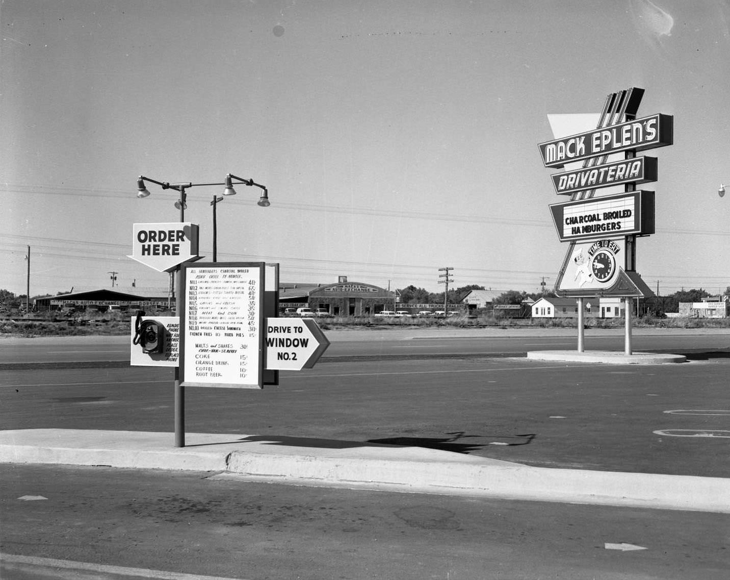 Mack Eplen's Drivateria on N. 1st St. in Abilene, 1956